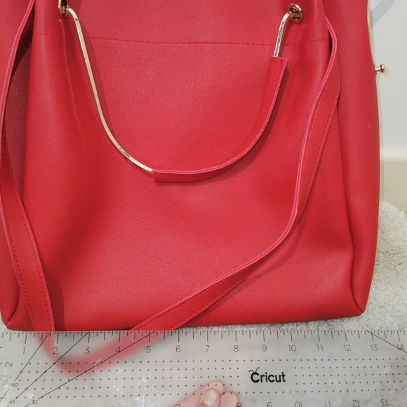 Badgley Mischka red bag - Picture 5 of 12